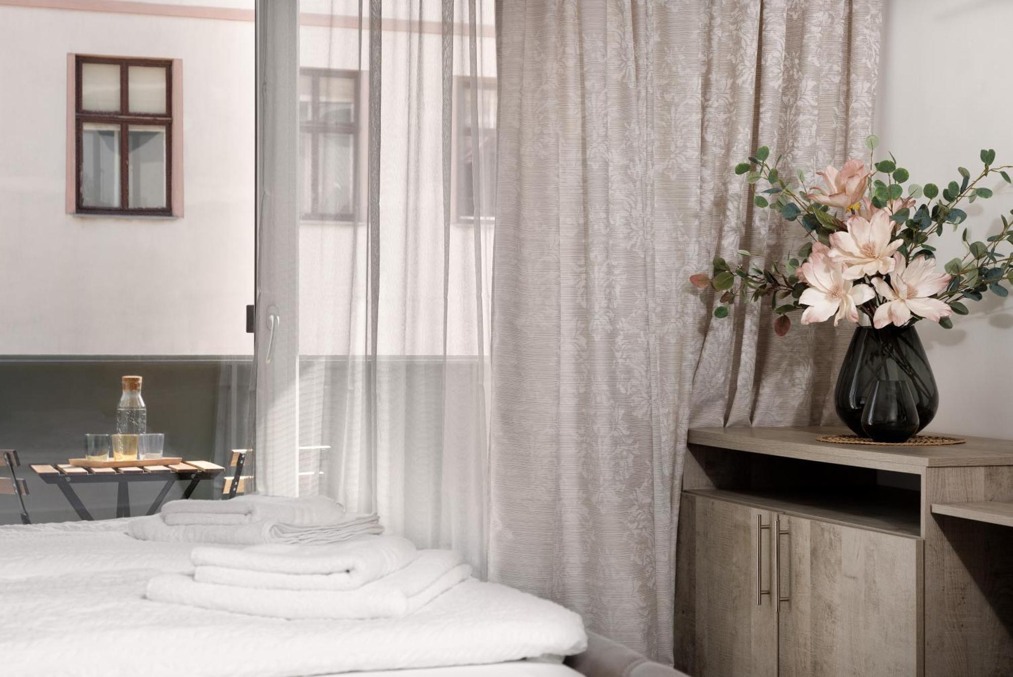 Neu! Apartment Mit Klimaanlage, Nahe Hauptbahnhof Wien Eksteriør bilde